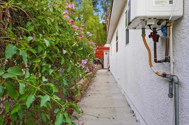 Foto del edificio - 3372 Par Dr