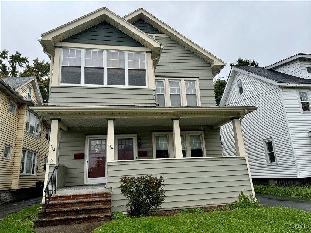 Primary Photo - 140 7th N St
