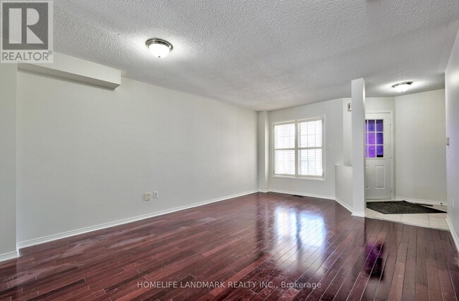 Building Photo - 719 Stonebridge Ave