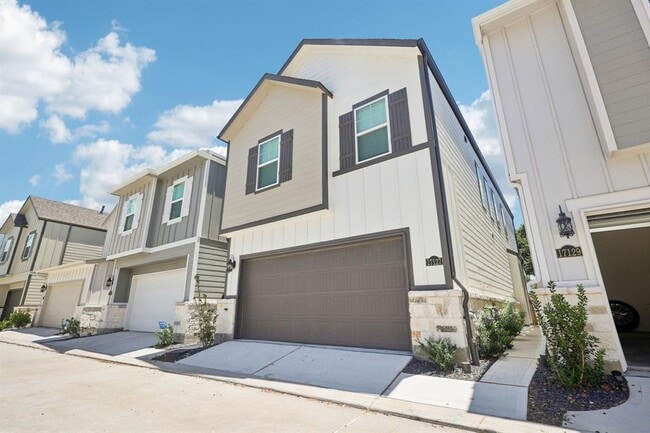 Building Photo - 17127 White Acer Way