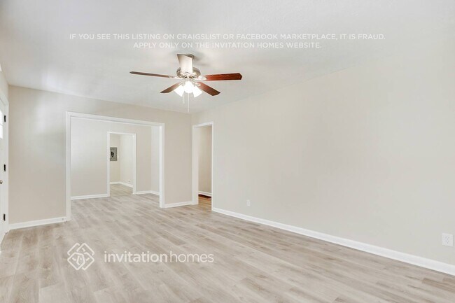 Building Photo - 1873 Shamrock Dr