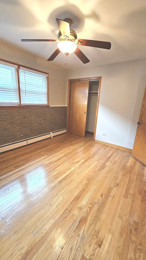 Foto del edificio - 6237 W 63rd St