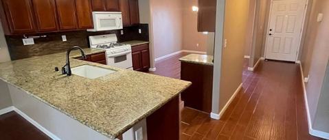 Foto del edificio - 12325 Mezzadro Ave