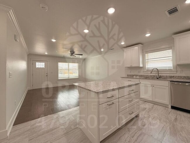 Building Photo - Morgan | Endura Park- Brand New Duplexes in Siloam Springs!