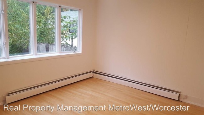 Foto del edificio - 2 br, 1 bath House - 5 Brookdale St, #1