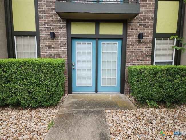 Building Photo - 7685 Northcross Dr