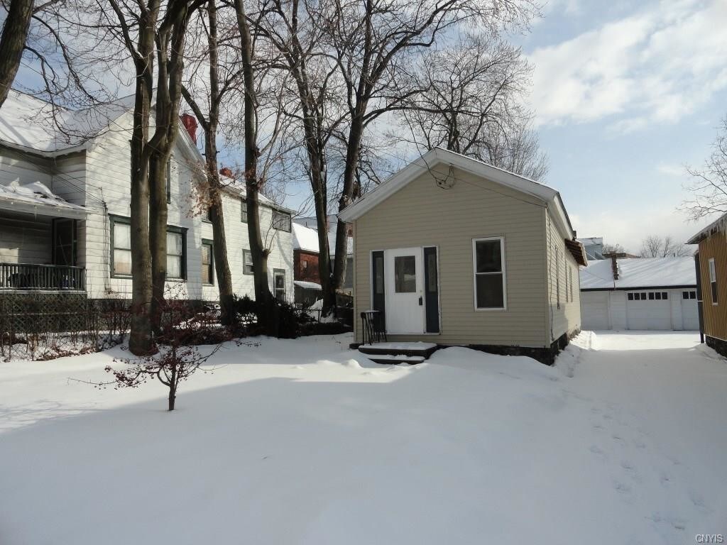 Primary Photo - 108 Wayne St
