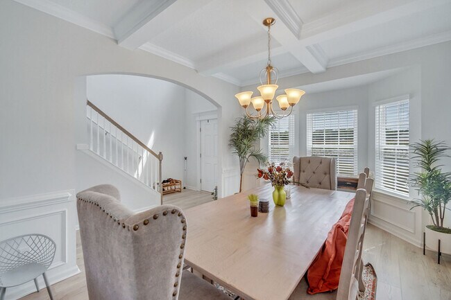 Foto del edificio - 430 Summerhill Dr NE