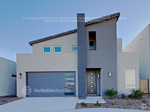 Building Photo - 7323 S 23rd Dr