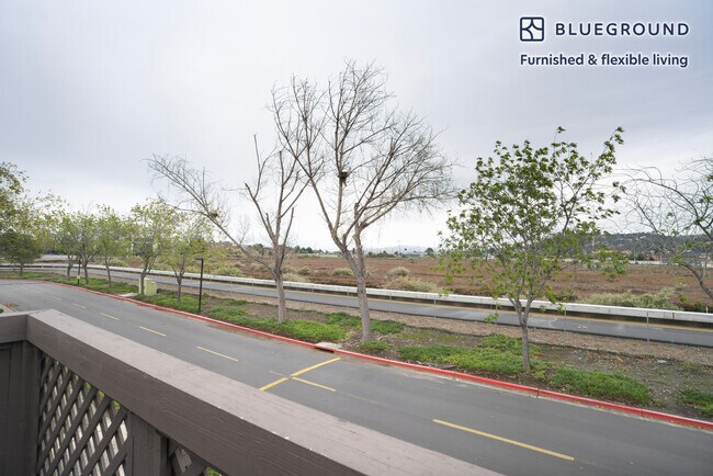 Foto del edificio - 243 Rock Harbor Ln