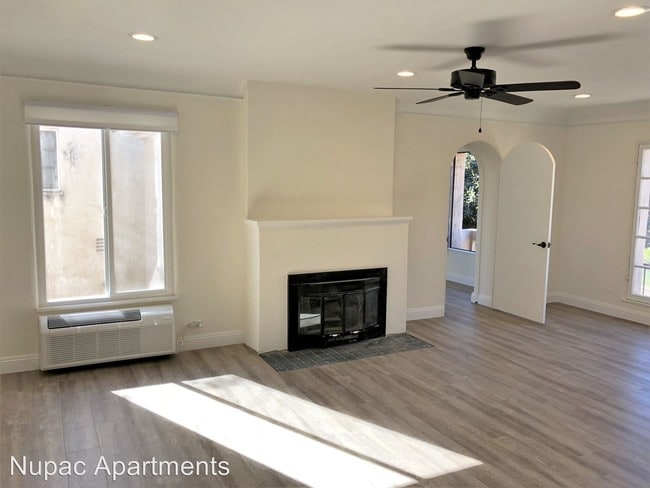 Building Photo - 1018 S Crescent Heights Blvd