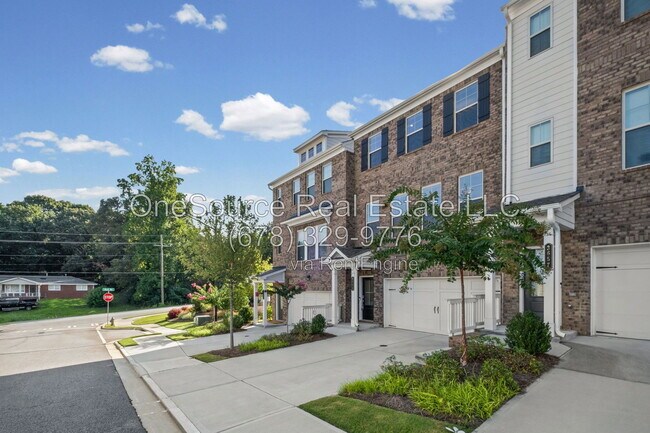 Building Photo - 3653 Willingham Run SW