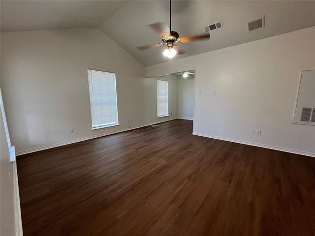 Building Photo - 718 Hillcrest Ct