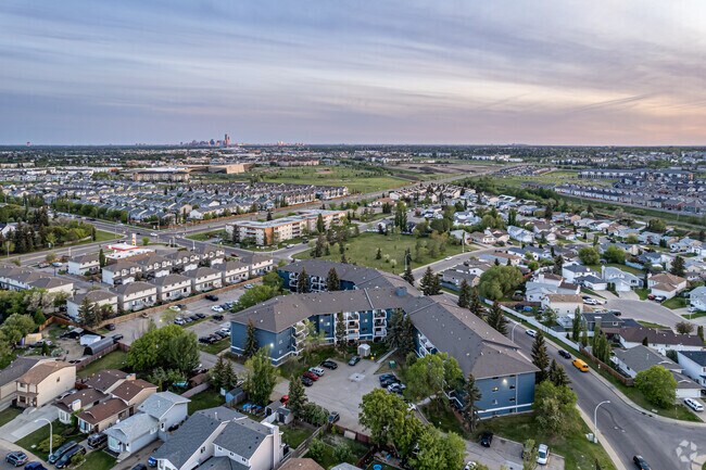 Aerial Photo - Kirkwood Place Apartments