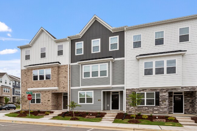 Foto del edificio - 703 Lucky Clover Wy