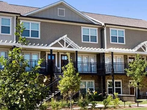 Photo - 1105 Tree Top Way (Knoxville, TN)