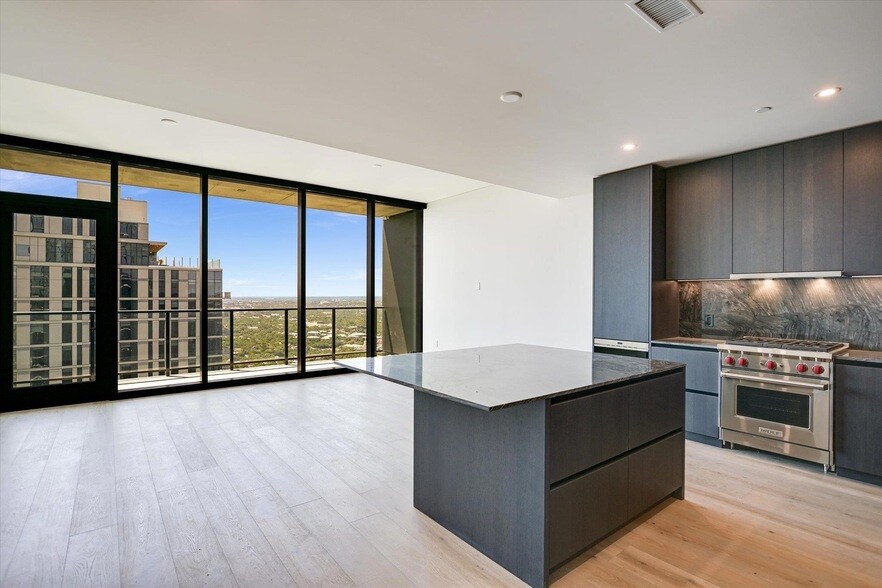 Foto principal - 610 Davis St