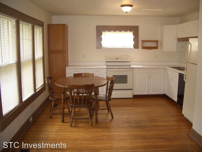 Building Photo - 3 br, 1.5 bath House - 514 W Chandler