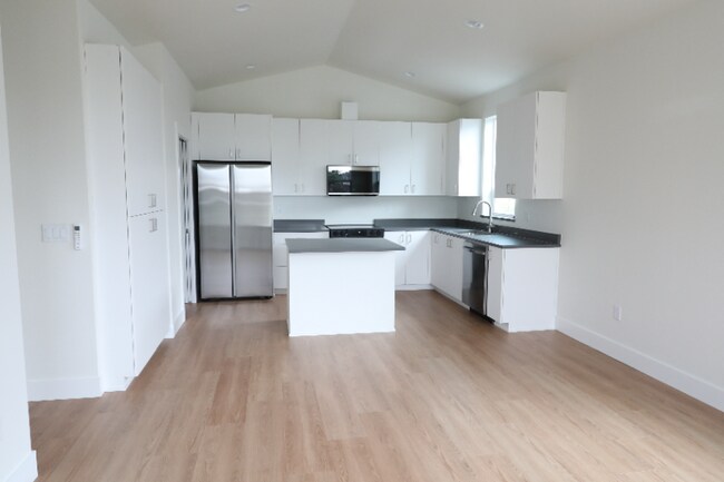 Foto del edificio - 12919 SE Ridgecrest Rd