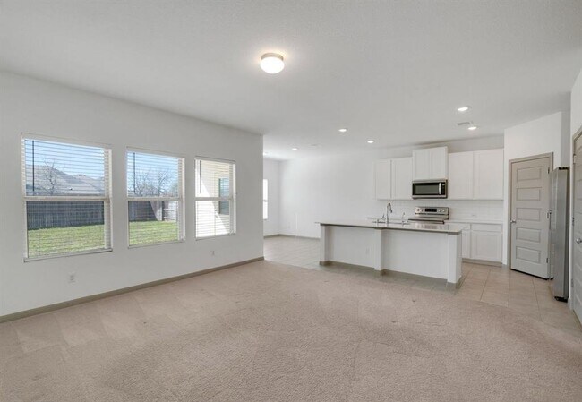 Building Photo - 209 Northview Ln
