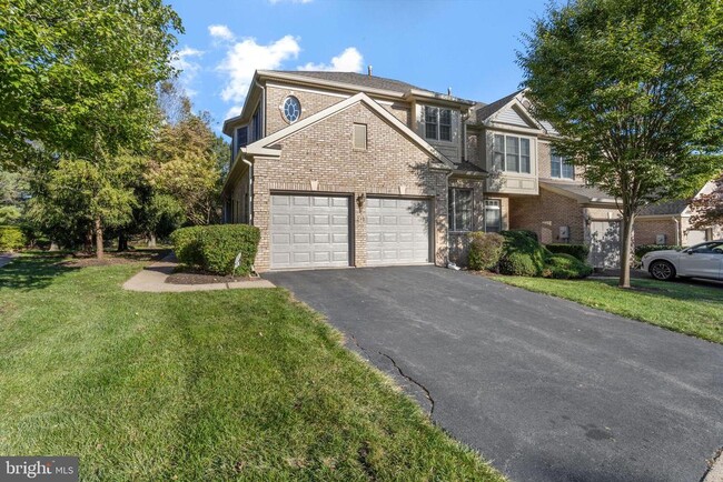 Building Photo - 210 Bullock Dr