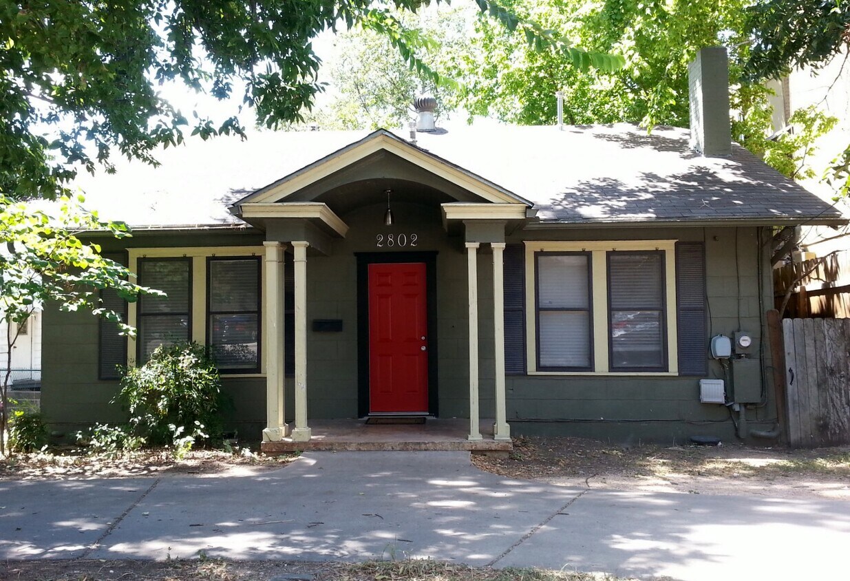 2802 Salado St, Austin, TX 78705 House Rental in Austin, TX