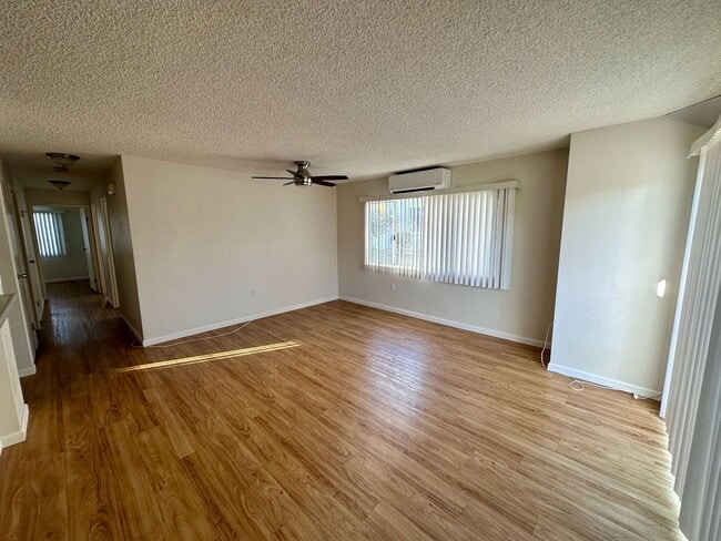 Foto del edificio - For Rent - [Hillsdale] 95-1195 Makaikai St...