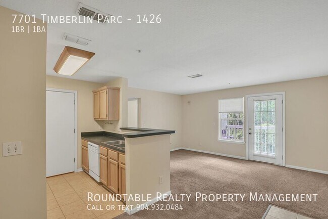 Foto del edificio - 7701 Timberlin Park Blvd