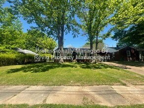 Building Photo - 5258 Welchshire Ave