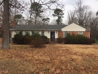 Primary Photo - 508 W Crieff Rd