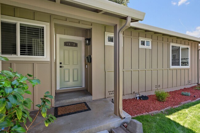 Foto del edificio - Remodeled 3BD/2BA Home with Award Winning Schools!