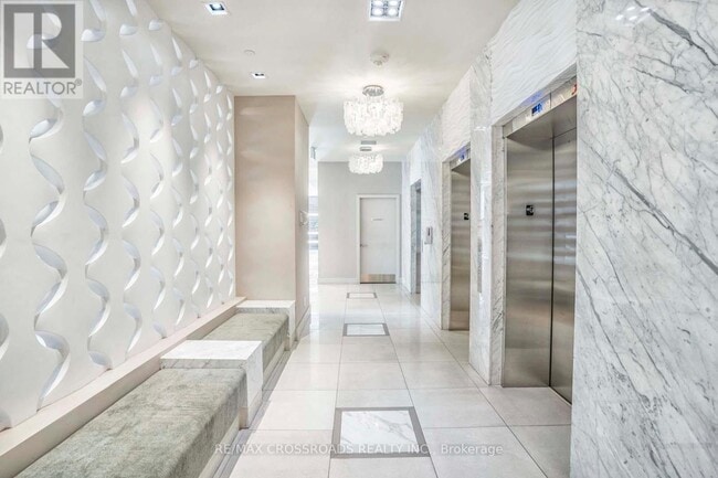 Photo du bâtiment - 9618 Yonge St