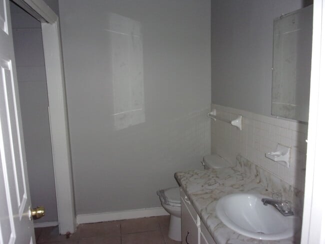 Photo - 5546 Apple Blossom Dr House