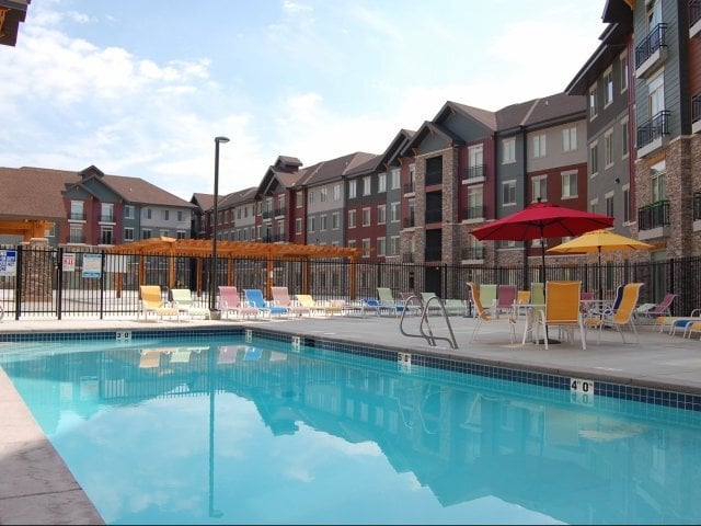Building Photo - Alpine Village Student Housing