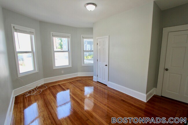 Building Photo - 203 Westville St