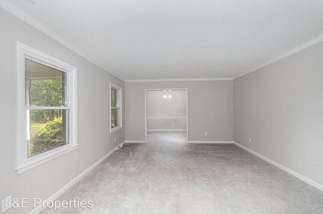 Building Photo - 3 br, 2 bath House - 120 Old Mine Road