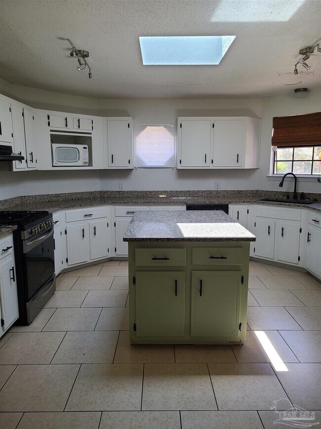 Foto del edificio - 9024 Caribbean Dr