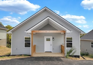 Building Photo - 2718 Knoll Run Ct