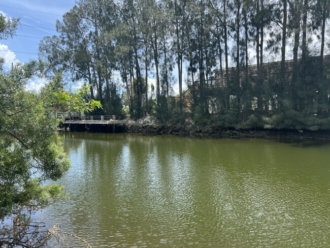 Building Photo - 14830 Atlantic Ave