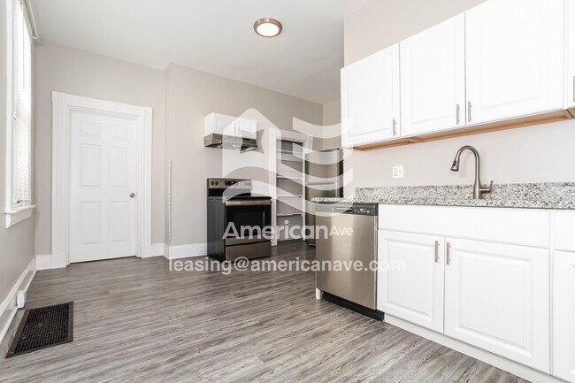 Building Photo - 509 Hodge St