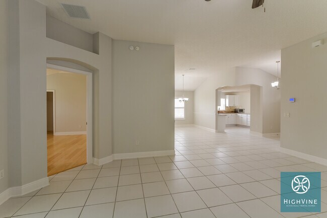 Foto del edificio - 1227 Greenville Way