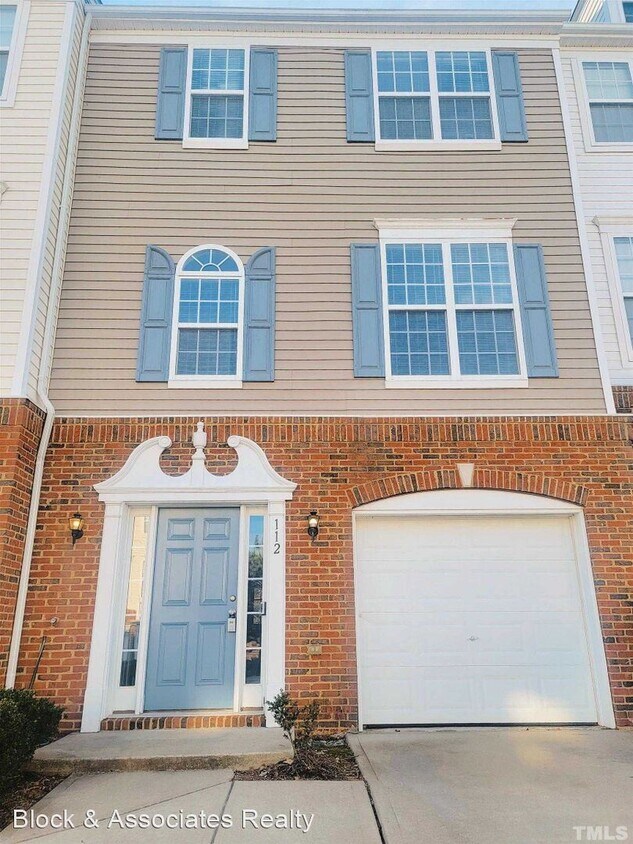Primary Photo - 3 br, 2.5 bath House - 112 Ruby Walk Dr.