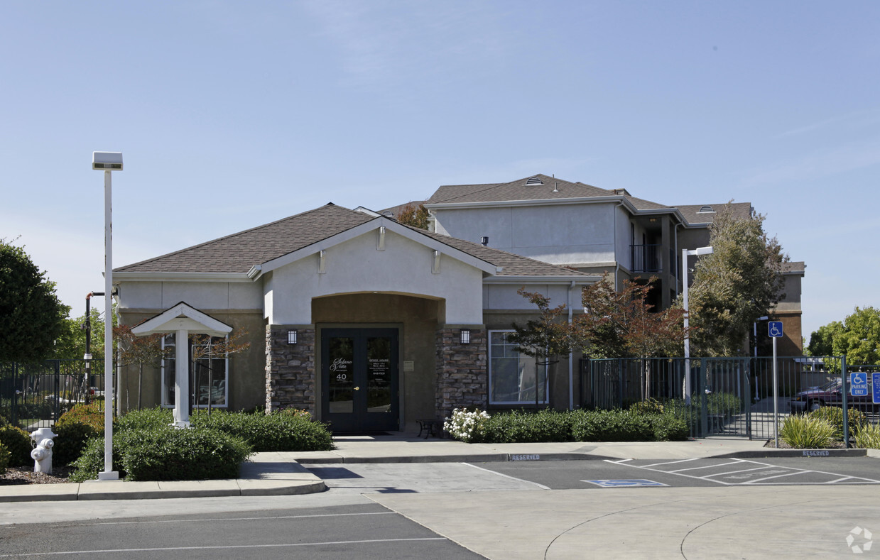 Foto del edificio - Solano Vista Senior Apartments