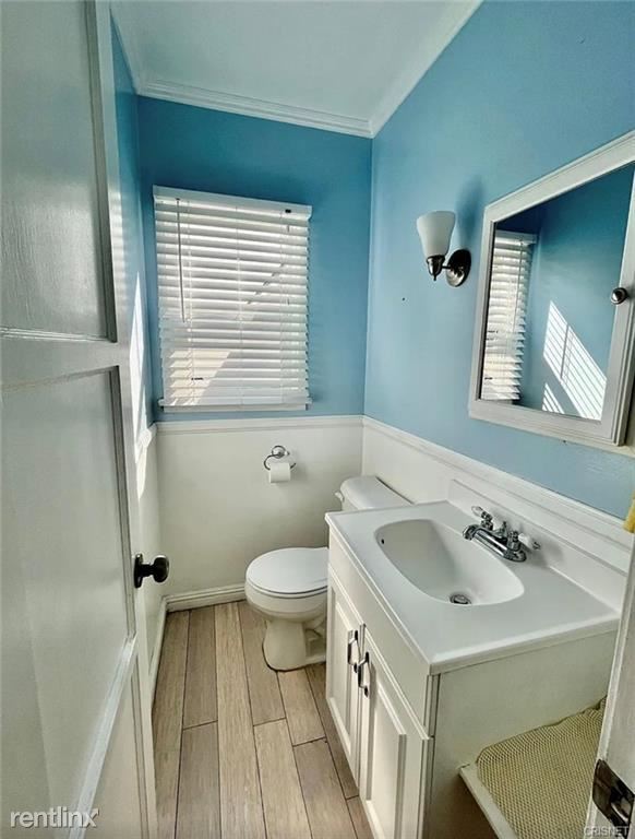 Building Photo - 3 br, 3 bath House - 12454 Kling St