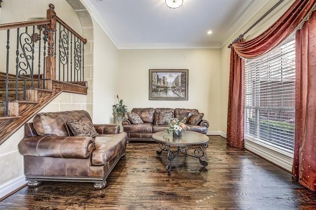 Building Photo - 4108 Barona Dr