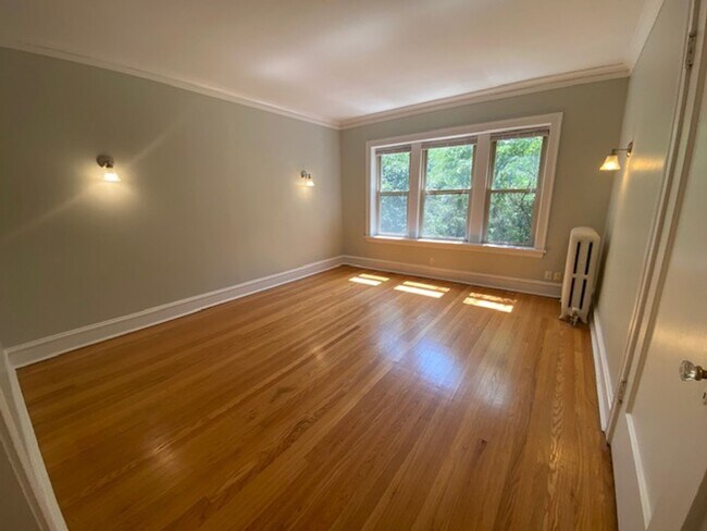 Foto del edificio - 1542 W Albion Ave