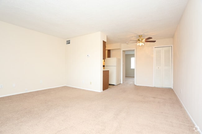 The Brook - Living Room - Boulder Creek Apartments