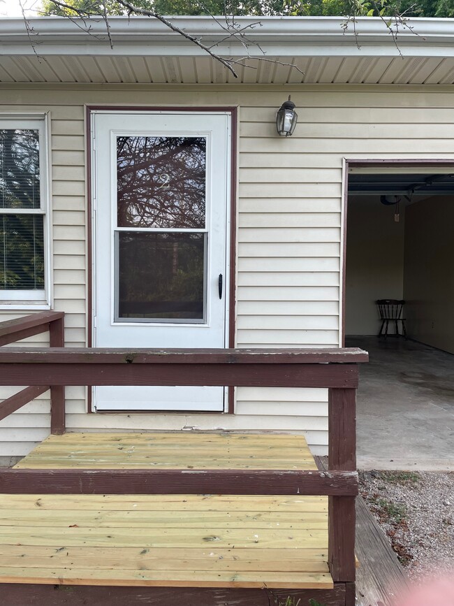 Front Door - 5459 Hebbardsville Rd