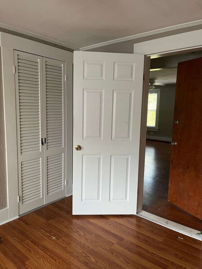 Foto del edificio - 189 Gilford Ave