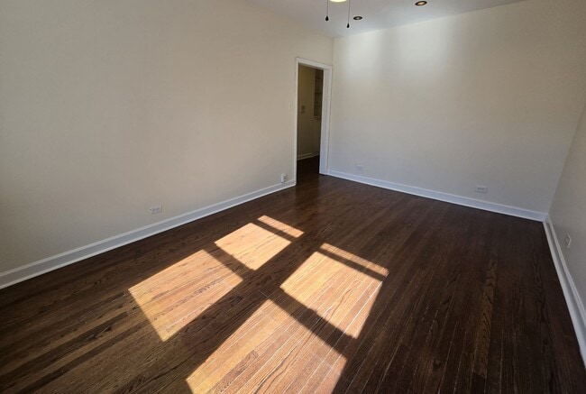 Building Photo - Magnolia Glen - Spacious 1-bedroom - Updat...